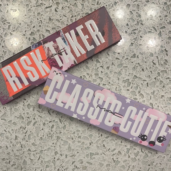 ❌SOLD❌ MAC Risk Taker Personality Eye Palette r/$40 - Picture 9 of 10